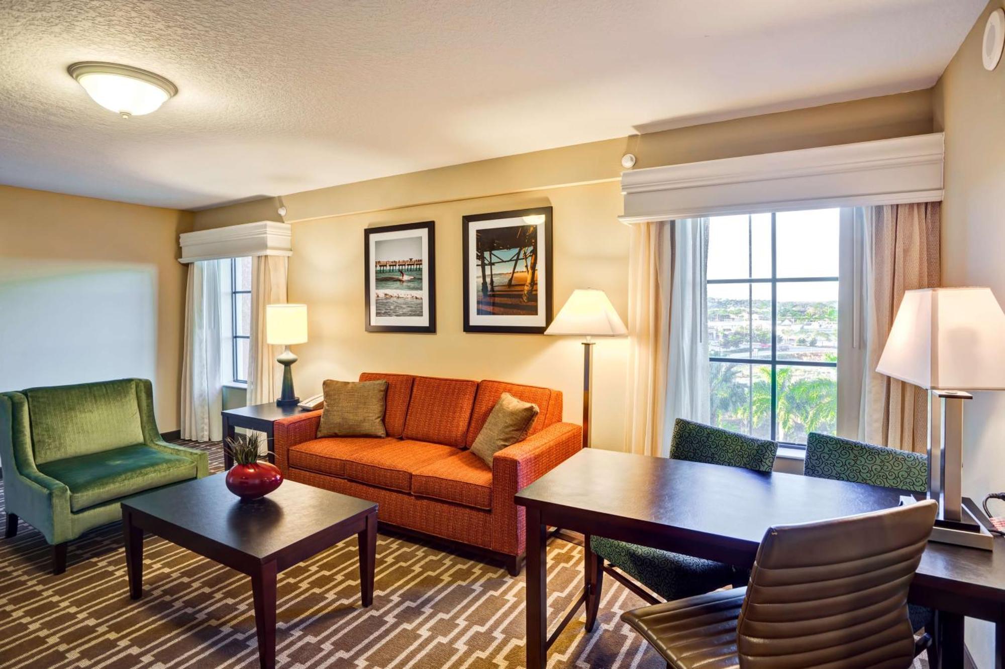 Embassy Suites Fort Myers - Estero Kültér fotó