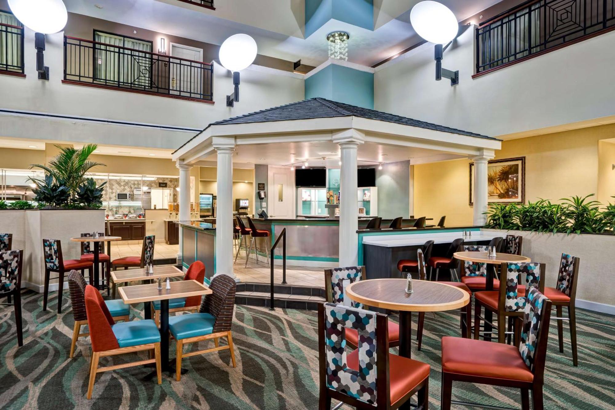 Embassy Suites Fort Myers - Estero Kültér fotó